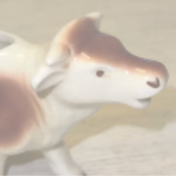 Vintage Goebel West Germany Brown and Cream Ceramic Mooing Cow Creamer - Picture 7 of 10